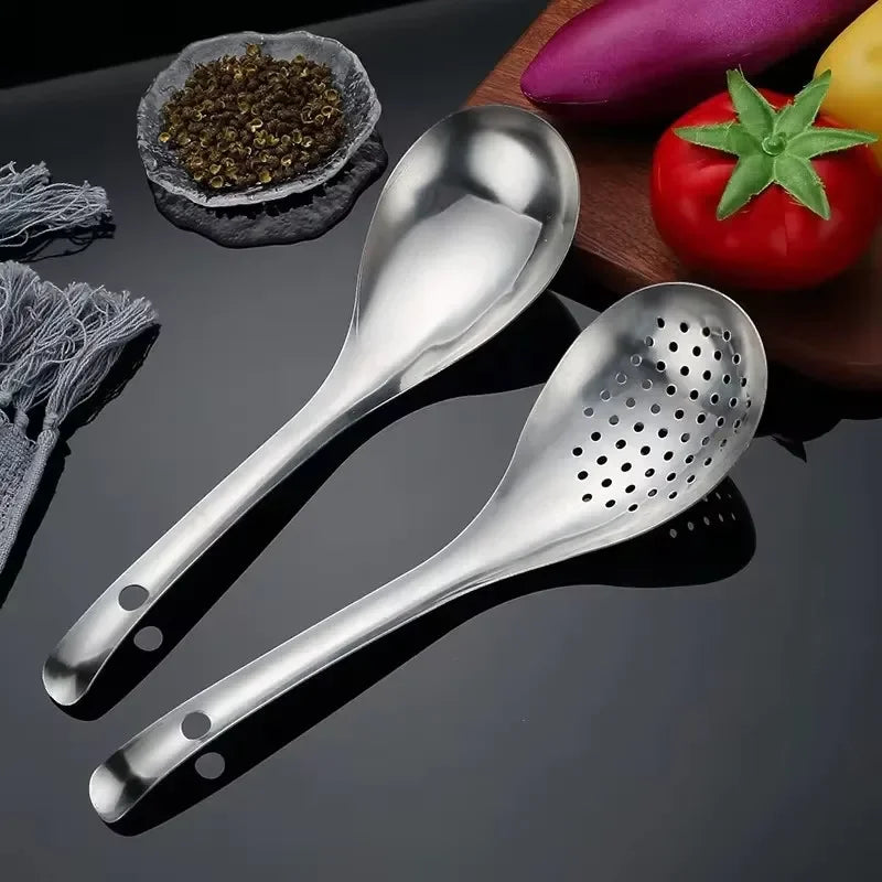 304 Stainless Steel Strainer Spoon Kitchen Colander Spoon Spoon Filter Strainer Food Scoop!!